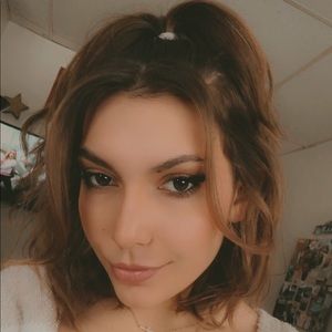 Meet your Posher, Alexa